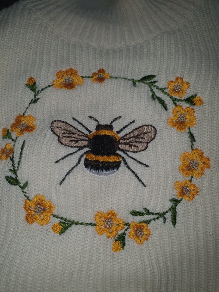 Bee Jumper