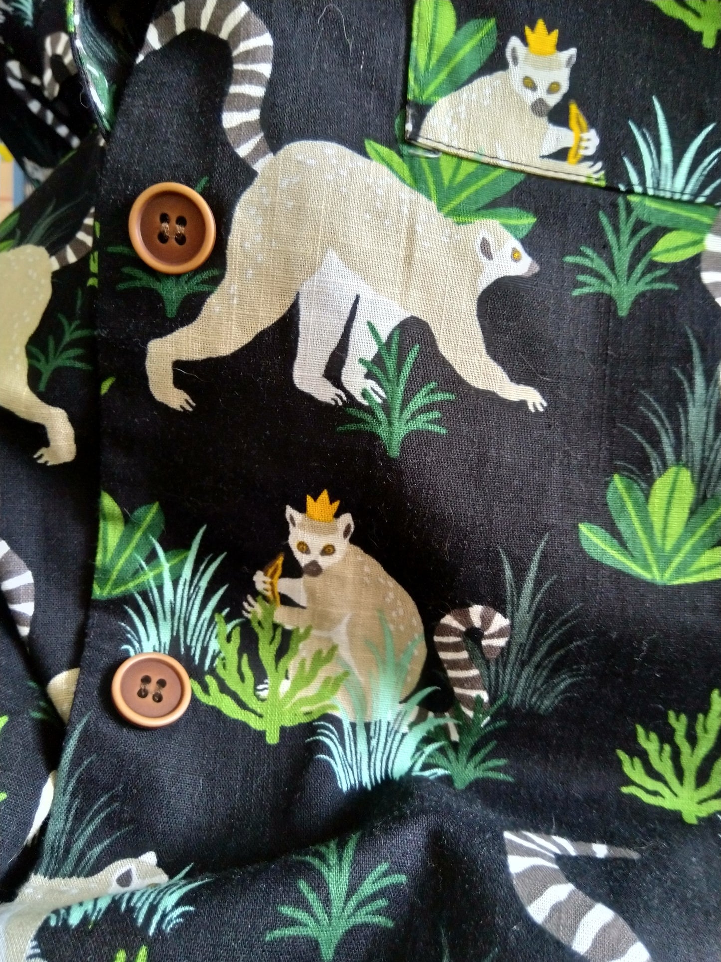 Lemur Shirt, sz 18