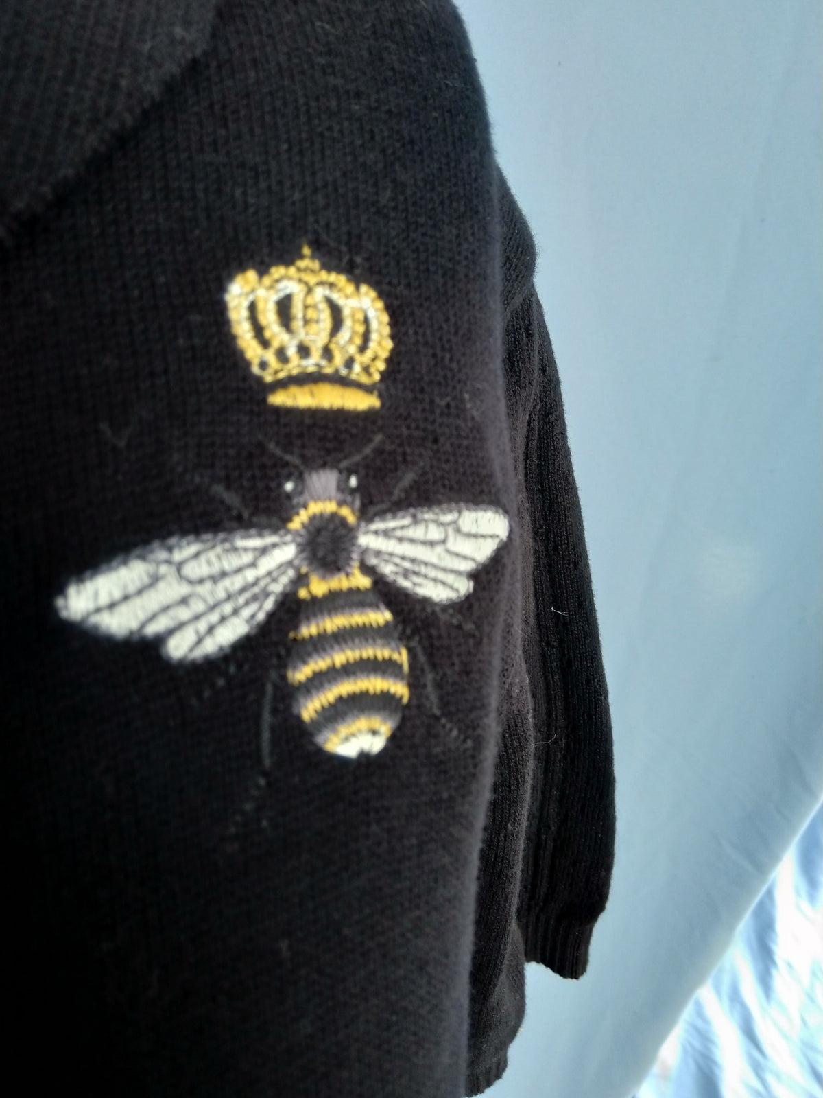 Queen Bee, sz 18